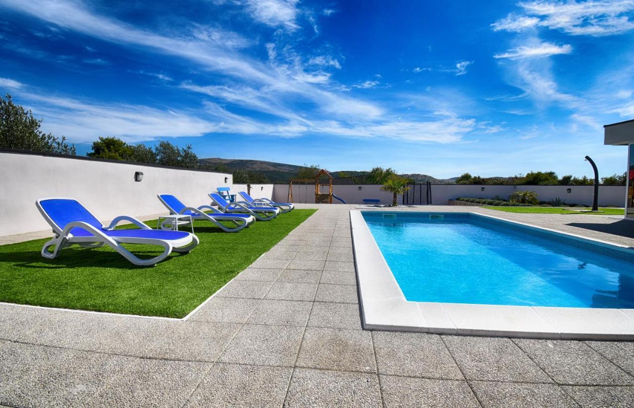 Resort Renjeland Sibenik Bagian luar foto